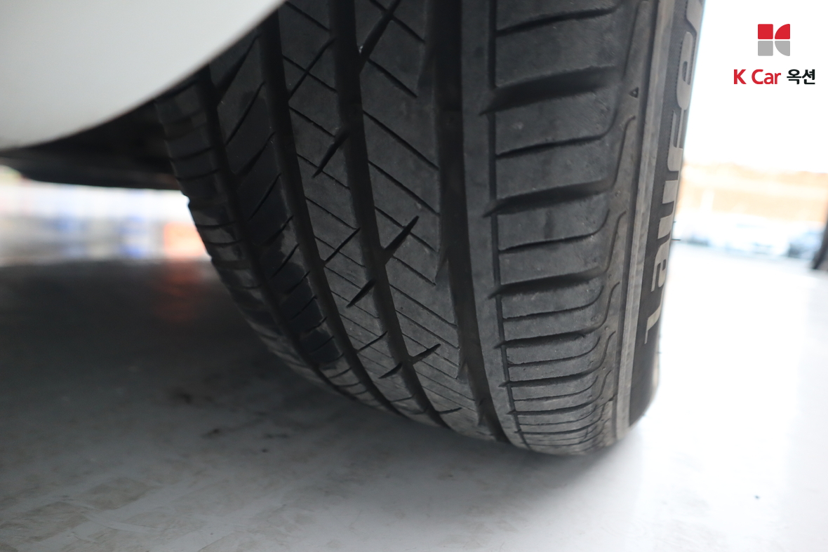 مرسيدس بنز سي كلاس 2013 - صورة 34