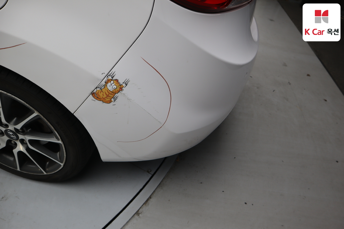 هيونداي إلانترا 2013 - صورة 41