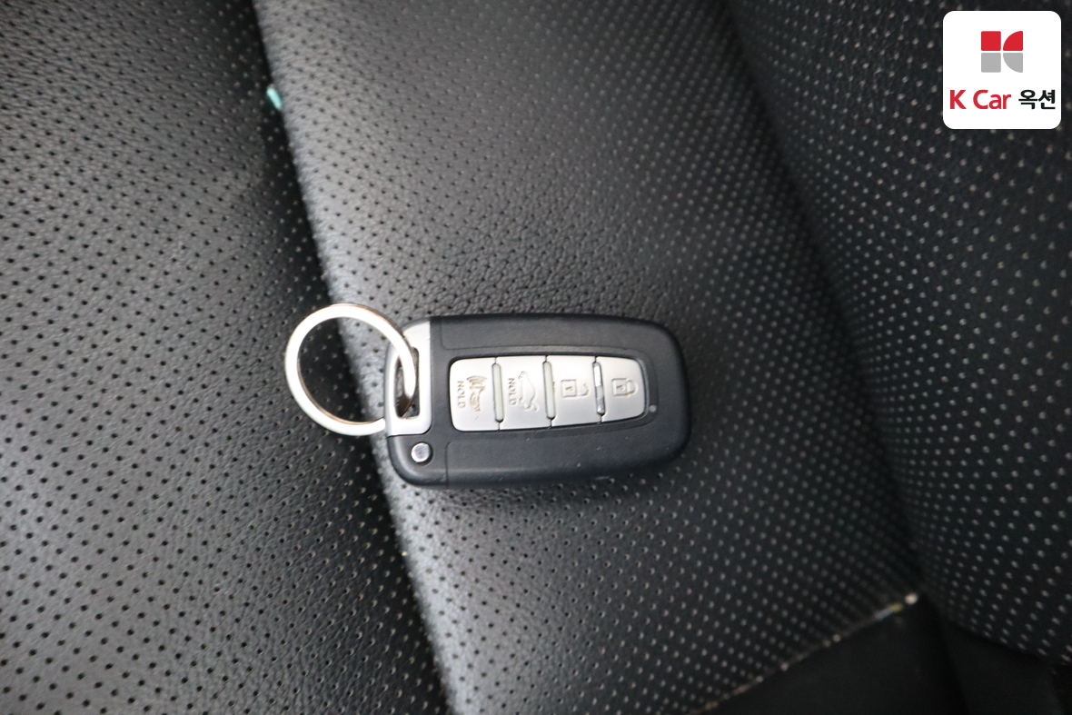 هيونداي إلانترا 2013 - صورة 17