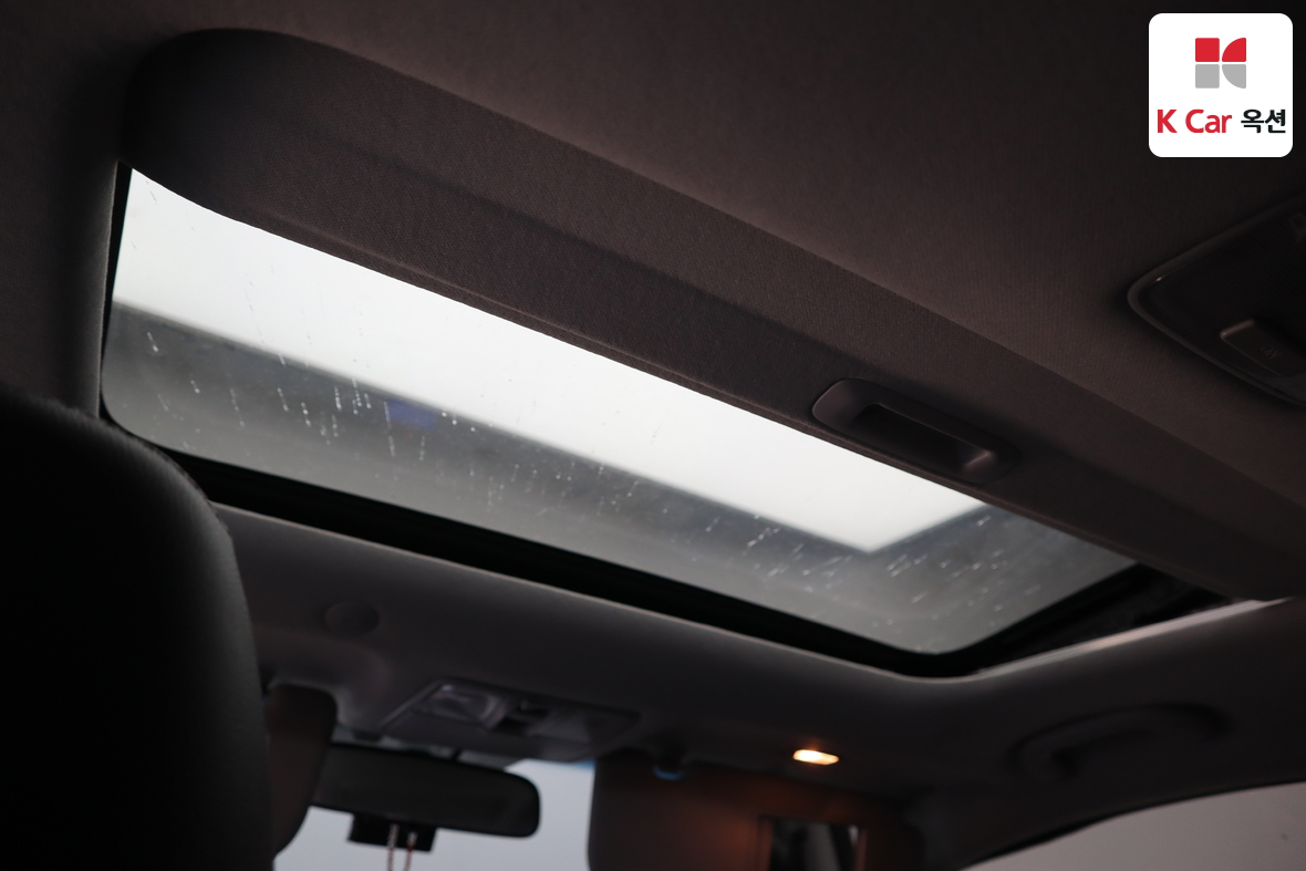 هيونداي إلانترا 2013 - صورة 23