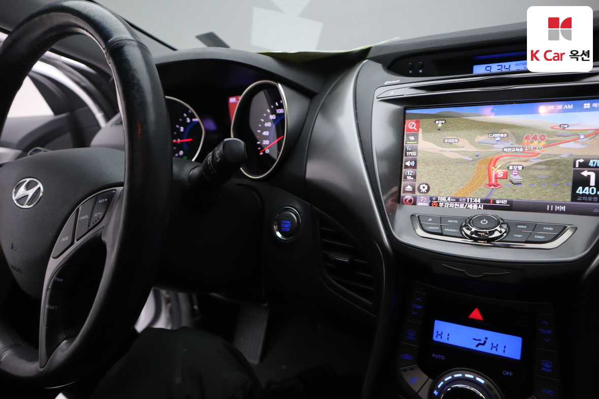 هيونداي إلانترا 2013 - صورة 11