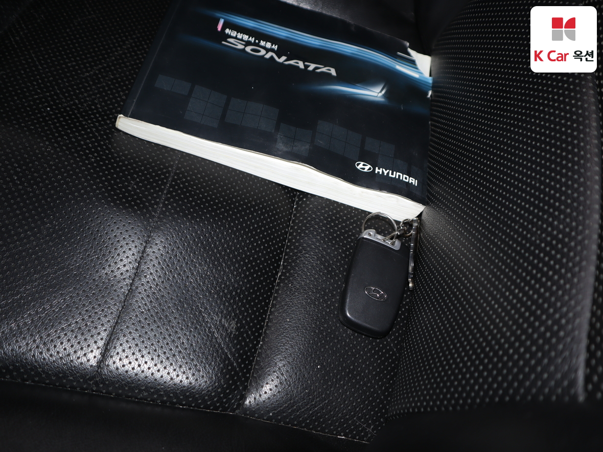 هيونداي سوناتا 2010 - صورة 17