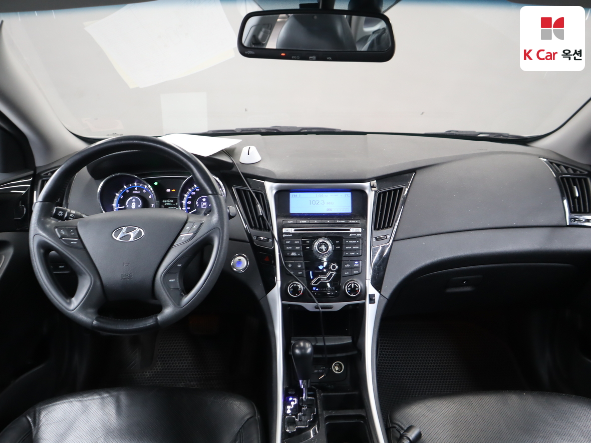 هيونداي سوناتا 2010 - صورة 3