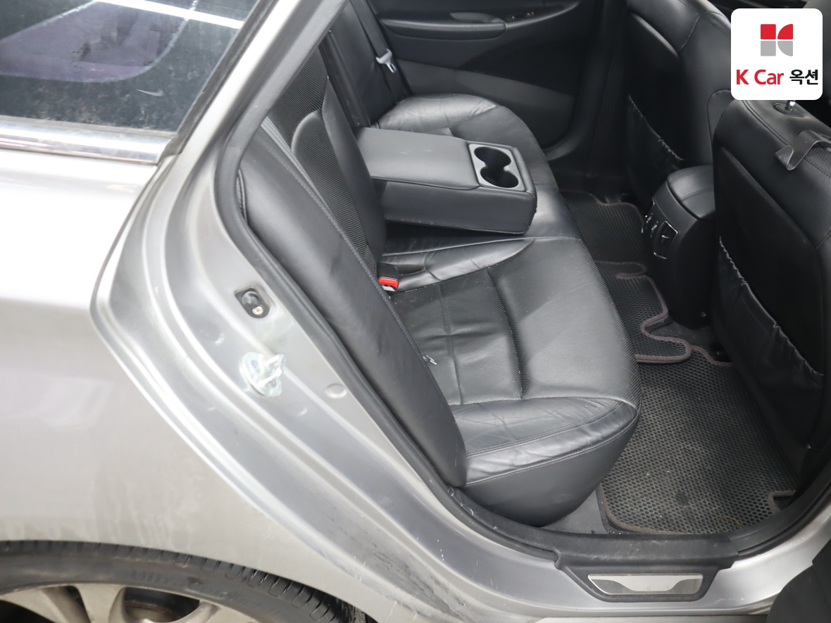 هيونداي سوناتا 2010 - صورة 29