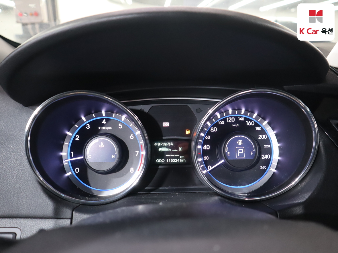 هيونداي سوناتا 2010 - صورة 5