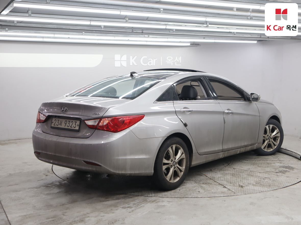 هيونداي سوناتا 2010 - صورة 2