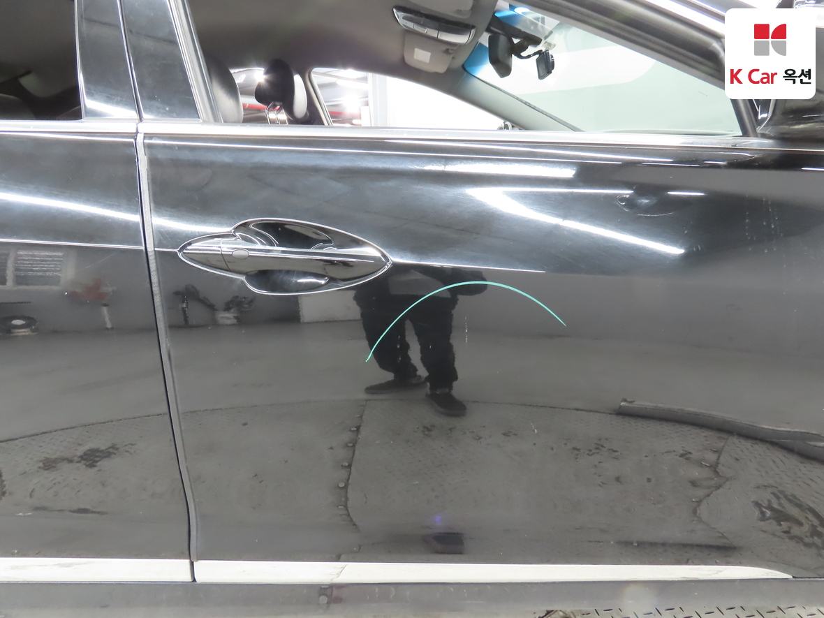 Hyundai AZERA 2017 - Image 42