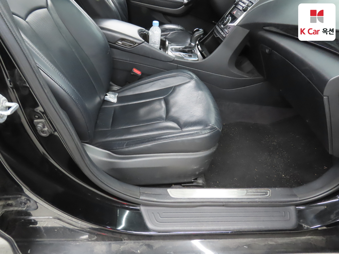 Hyundai AZERA 2017 - Image 30