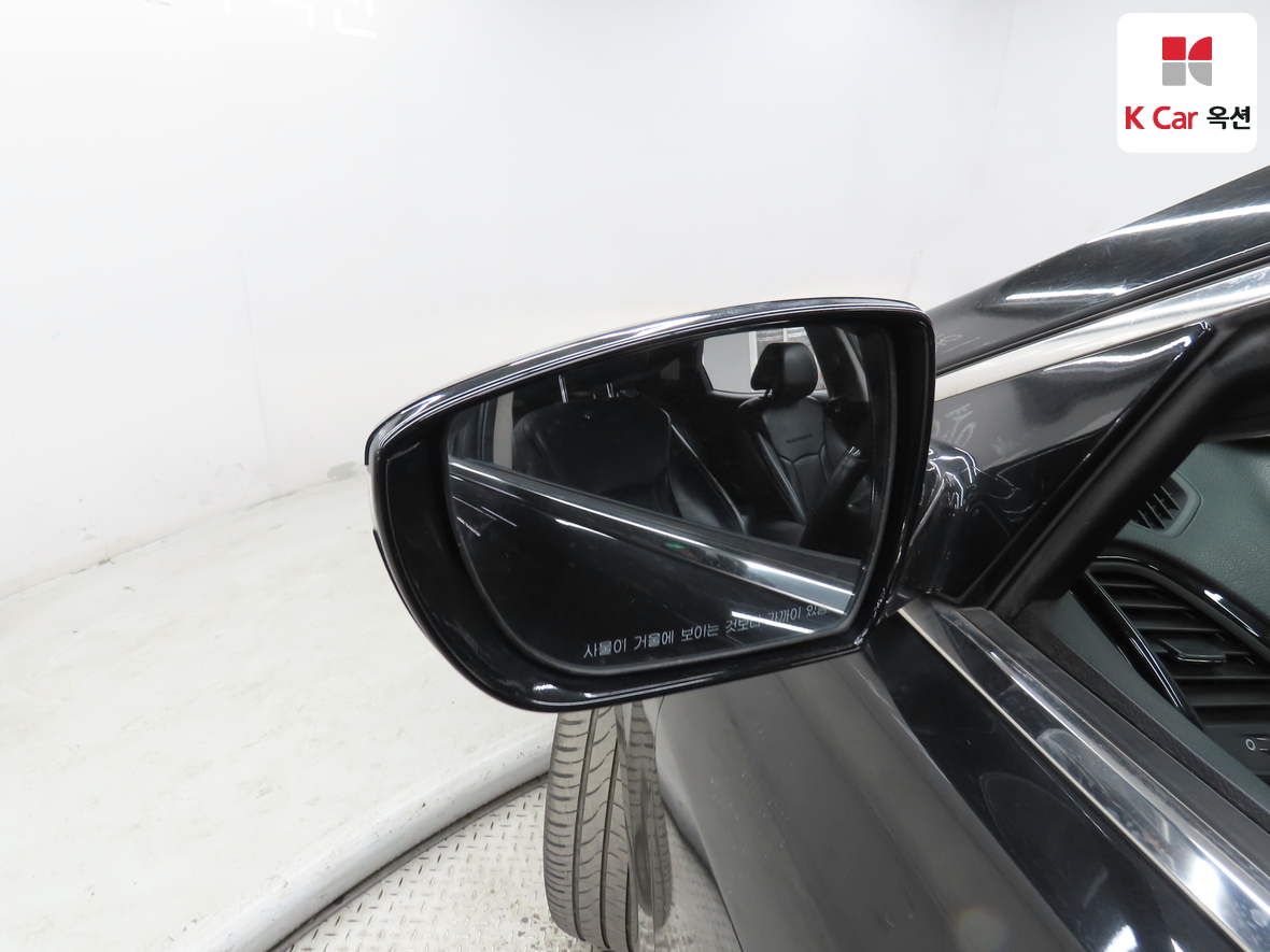 Hyundai AZERA 2017 - Image 22