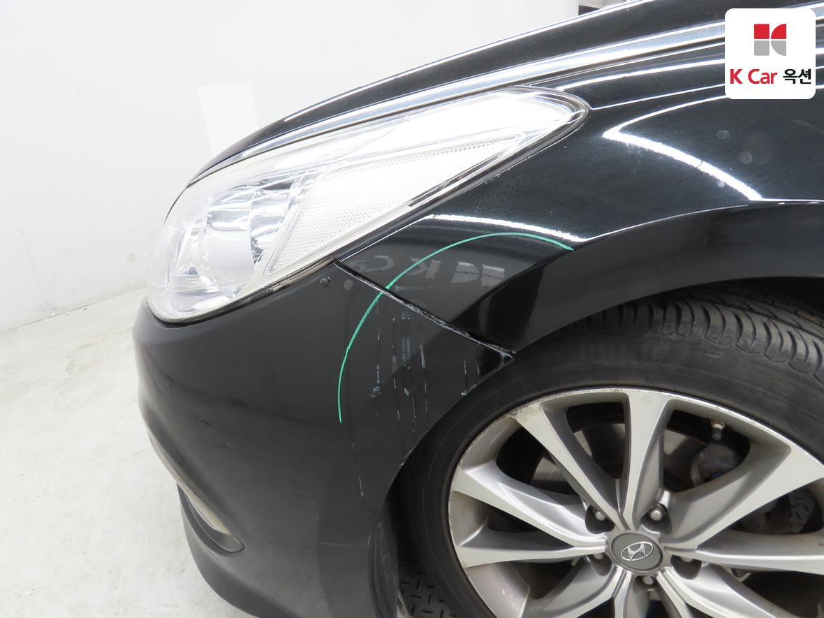 Hyundai AZERA 2017 - Image 36