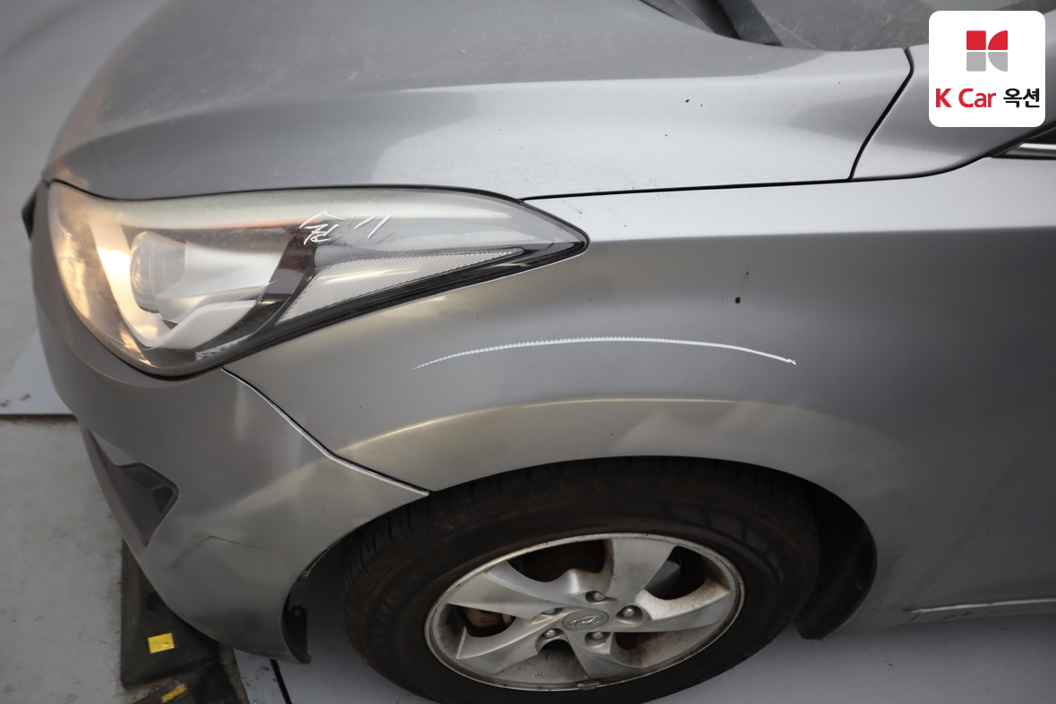 هيونداي إلانترا 2014 - صورة 41