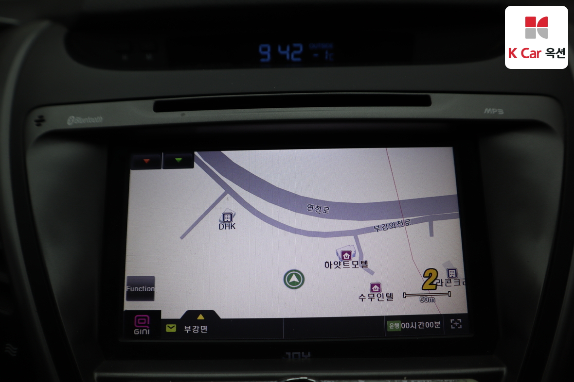 هيونداي إلانترا 2014 - صورة 13