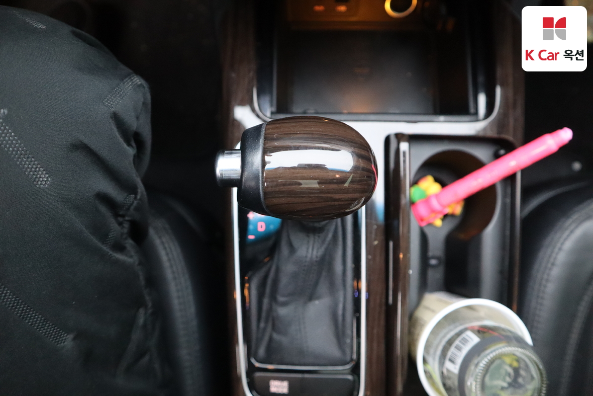 Kia K7 2015 - Image 16