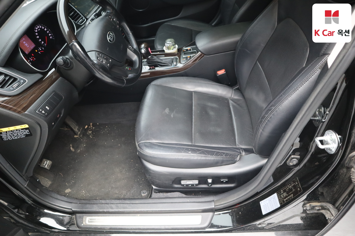 Kia K7 2015 - Image 20