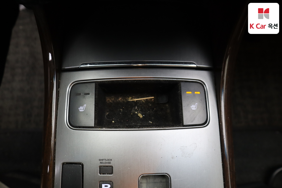 Hyundai Grandeur 2011 - Image 14