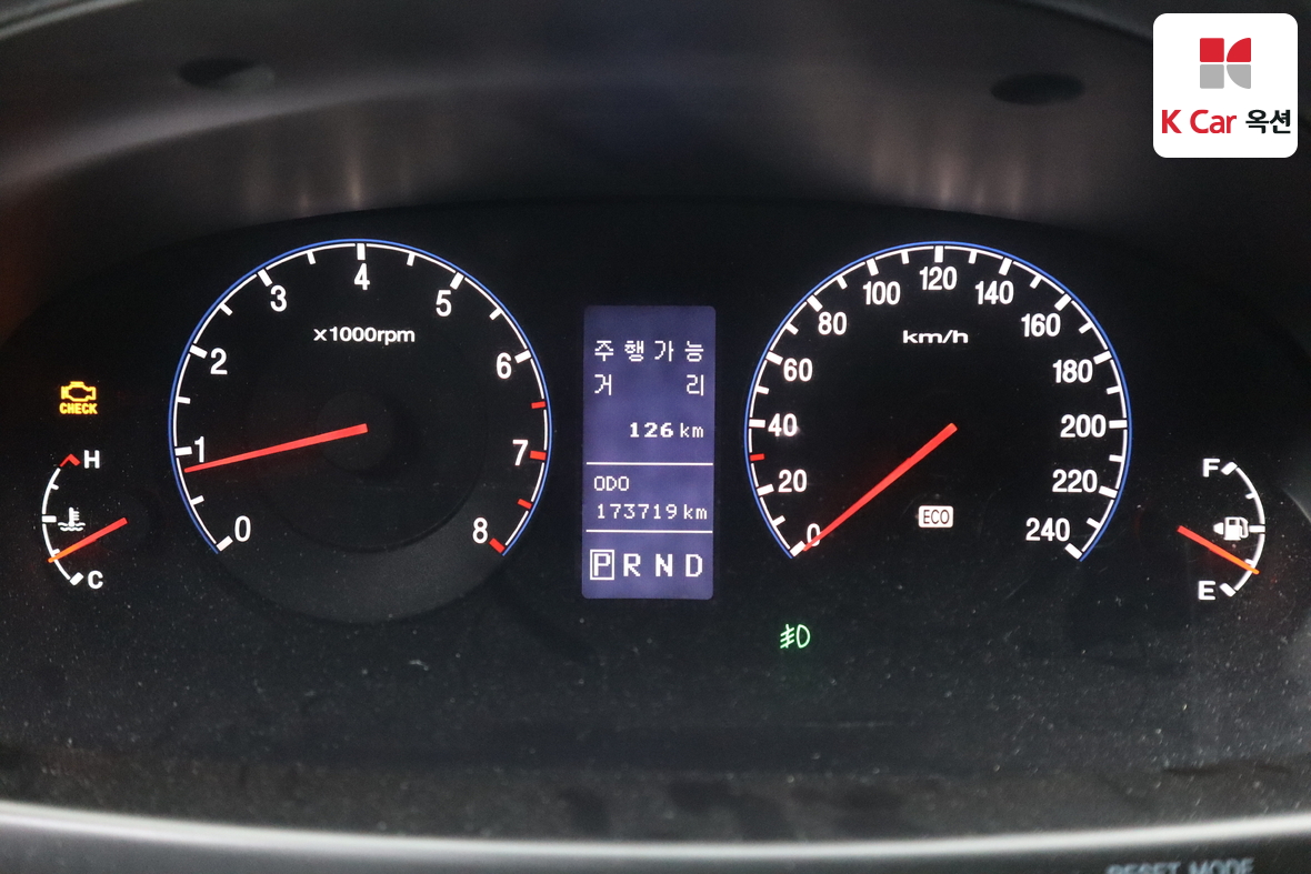 Hyundai Grandeur 2011 - Image 5