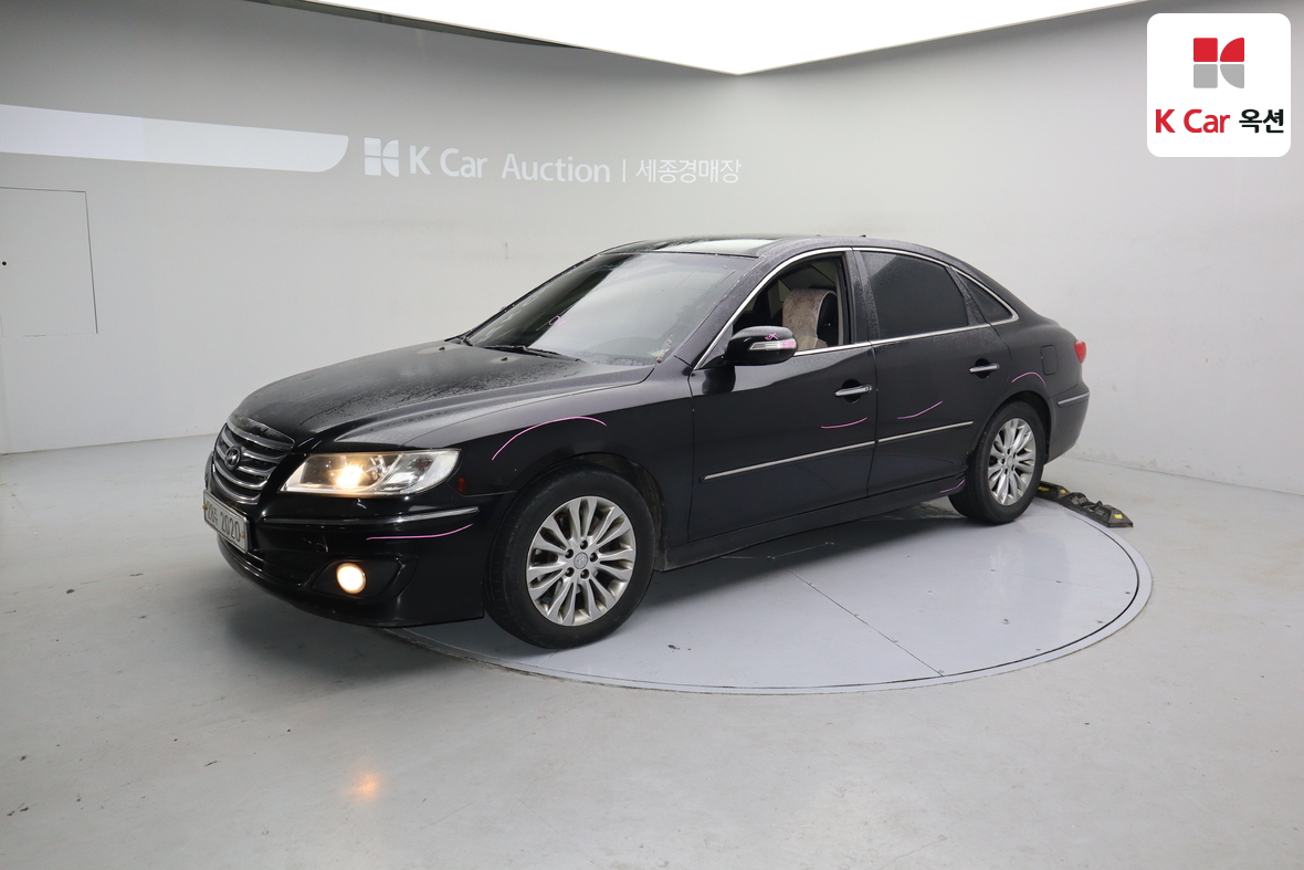 Hyundai Grandeur 2011 - Image 1