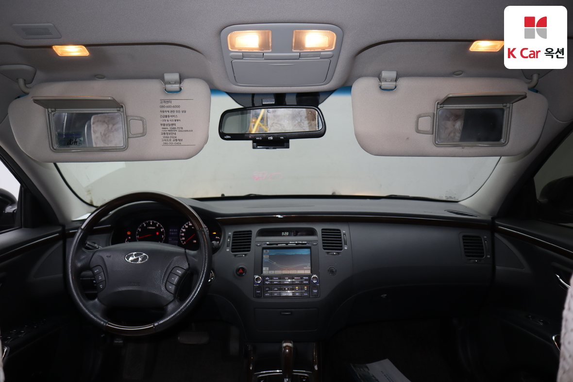 Hyundai Grandeur 2011 - Image 3