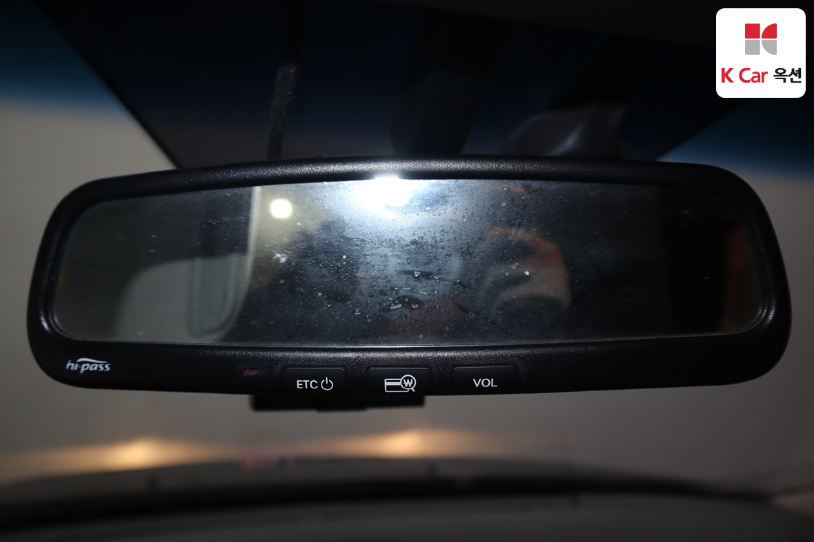 Hyundai Grandeur 2011 - Image 12