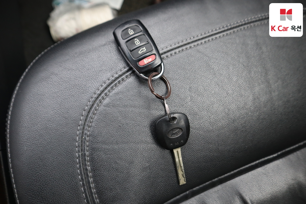 Hyundai Grandeur 2009 - Image 17