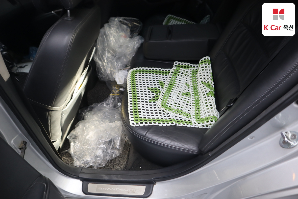 Hyundai Grandeur 2009 - Image 22