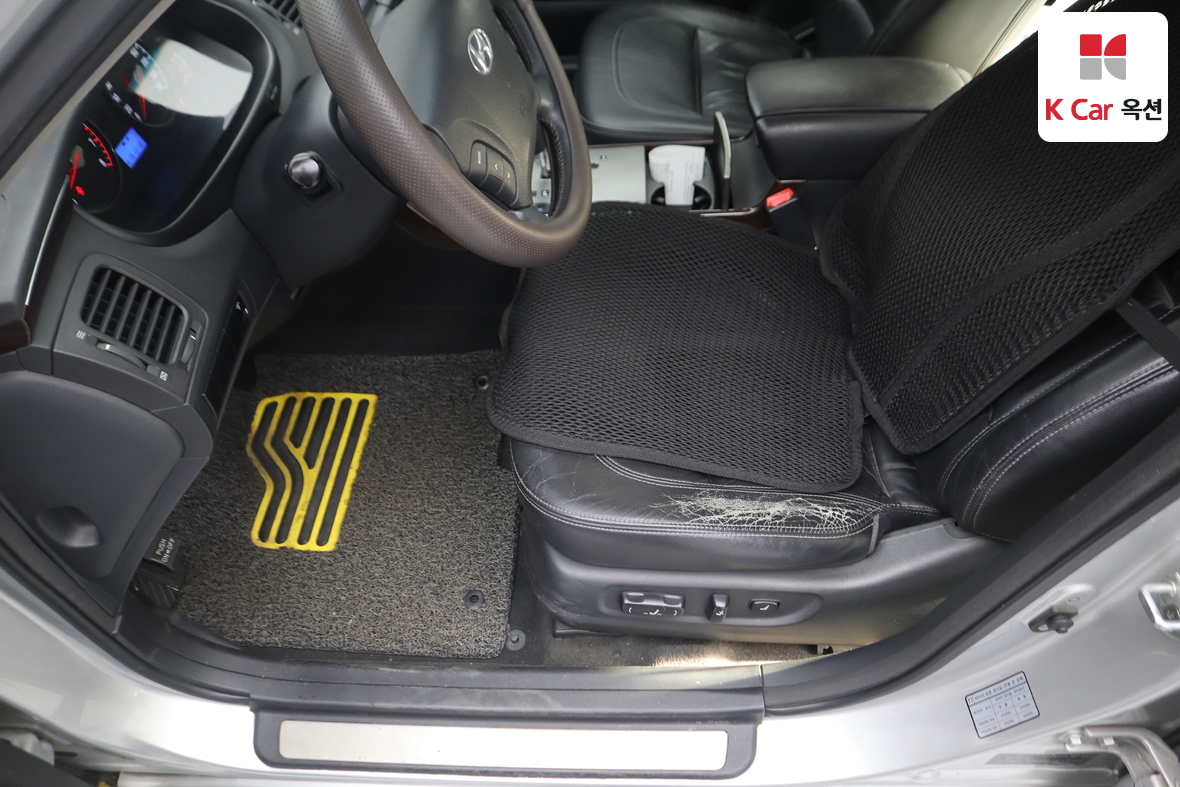 Hyundai Grandeur 2009 - Image 19