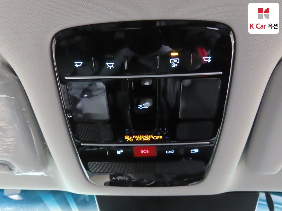 Hyundai AZERA 2023 - Image 12