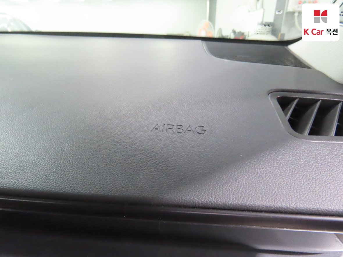 Hyundai AZERA 2023 - Image 34