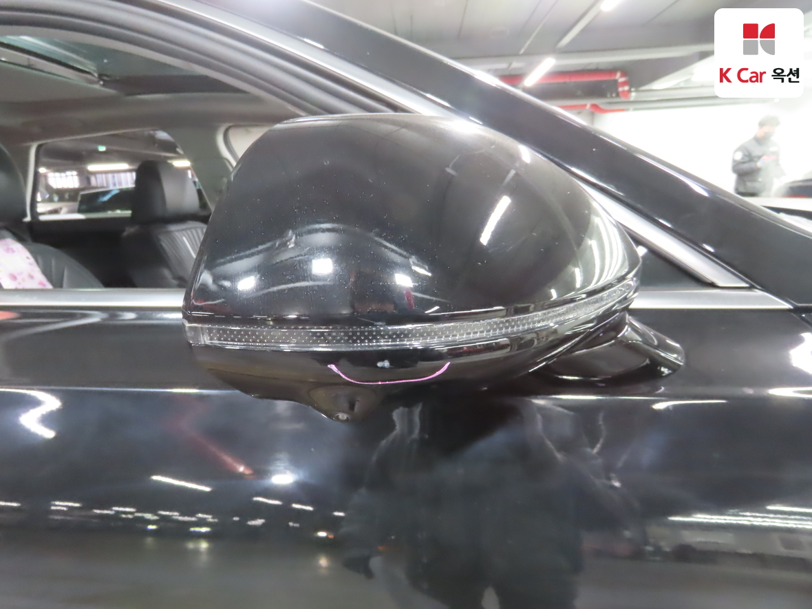 Hyundai AZERA 2023 - Image 45