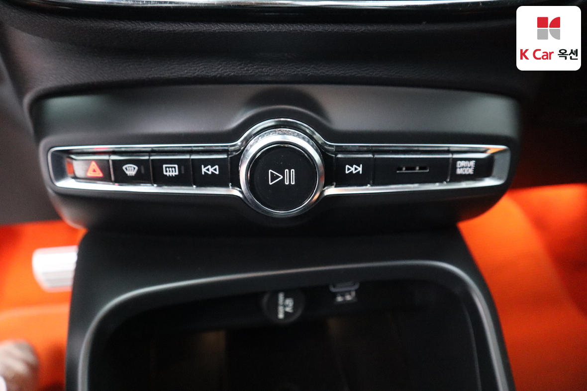 فولفو فولفو 2021 - صورة 15