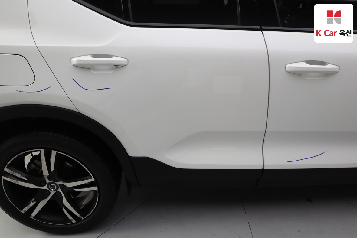 فولفو فولفو 2021 - صورة 42