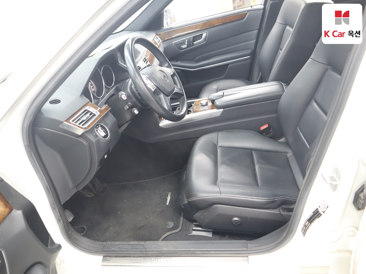 메르세데스-벤츠 E-클래스 2014 - 이미지 20