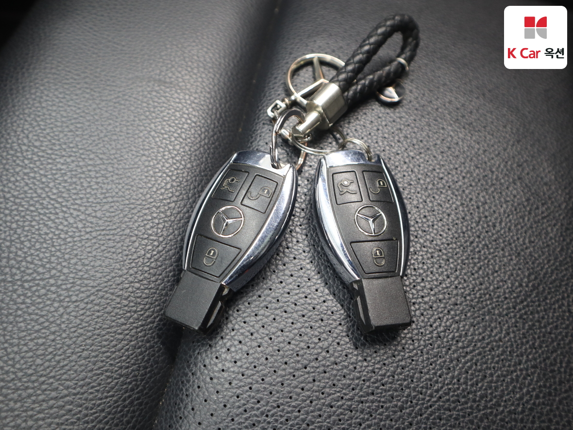 메르세데스-벤츠 E-클래스 2014 - 이미지 19