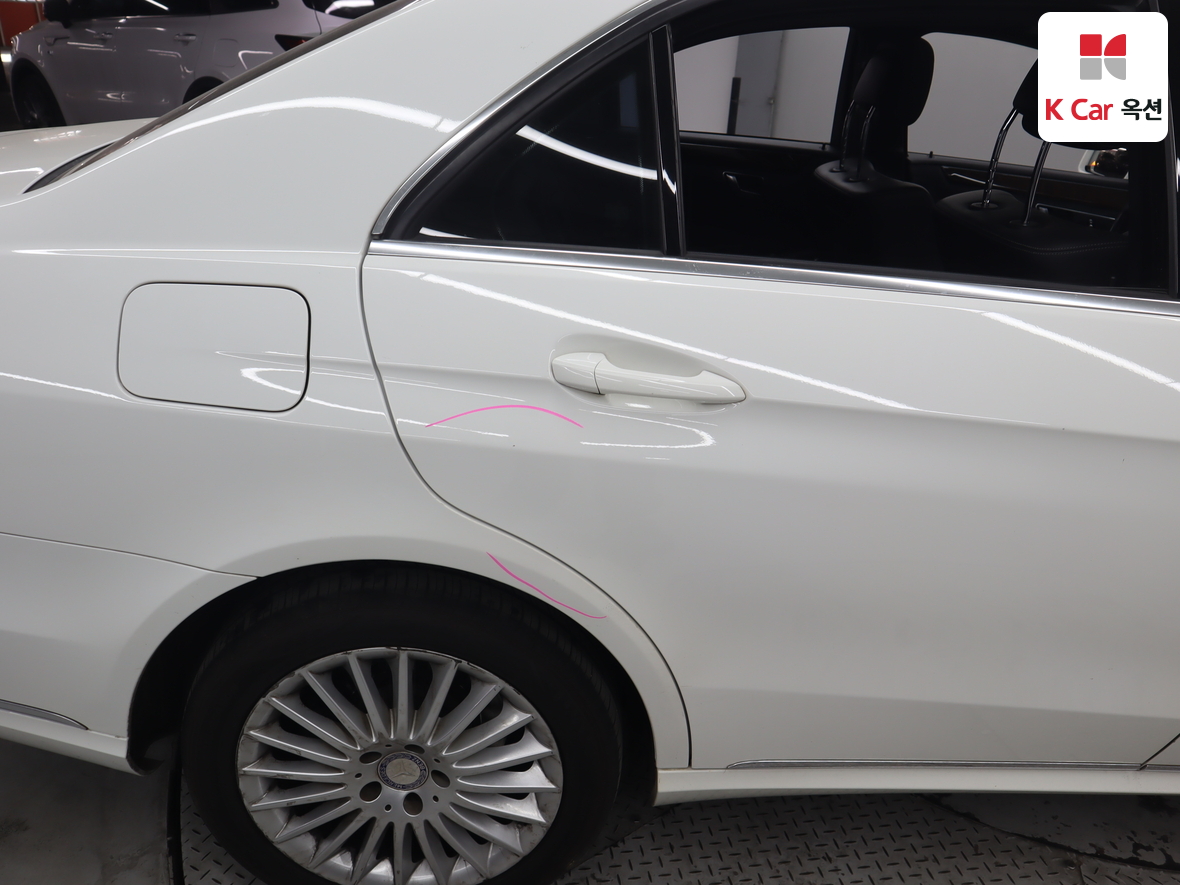 메르세데스-벤츠 E-클래스 2014 - 이미지 45