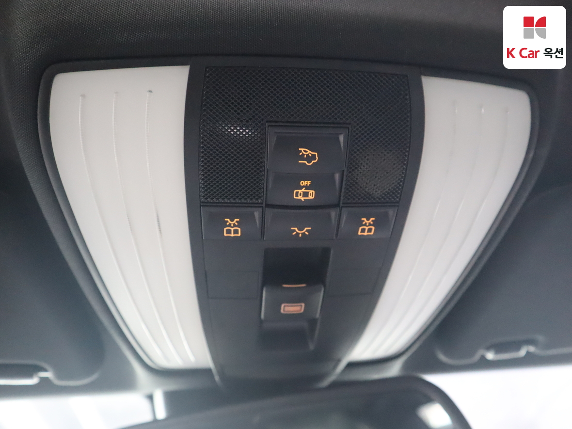 메르세데스-벤츠 E-클래스 2014 - 이미지 12