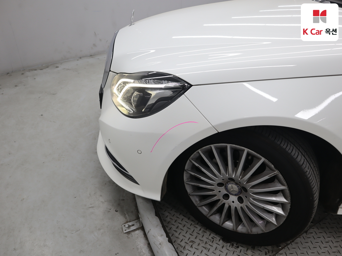 메르세데스-벤츠 E-클래스 2014 - 이미지 39