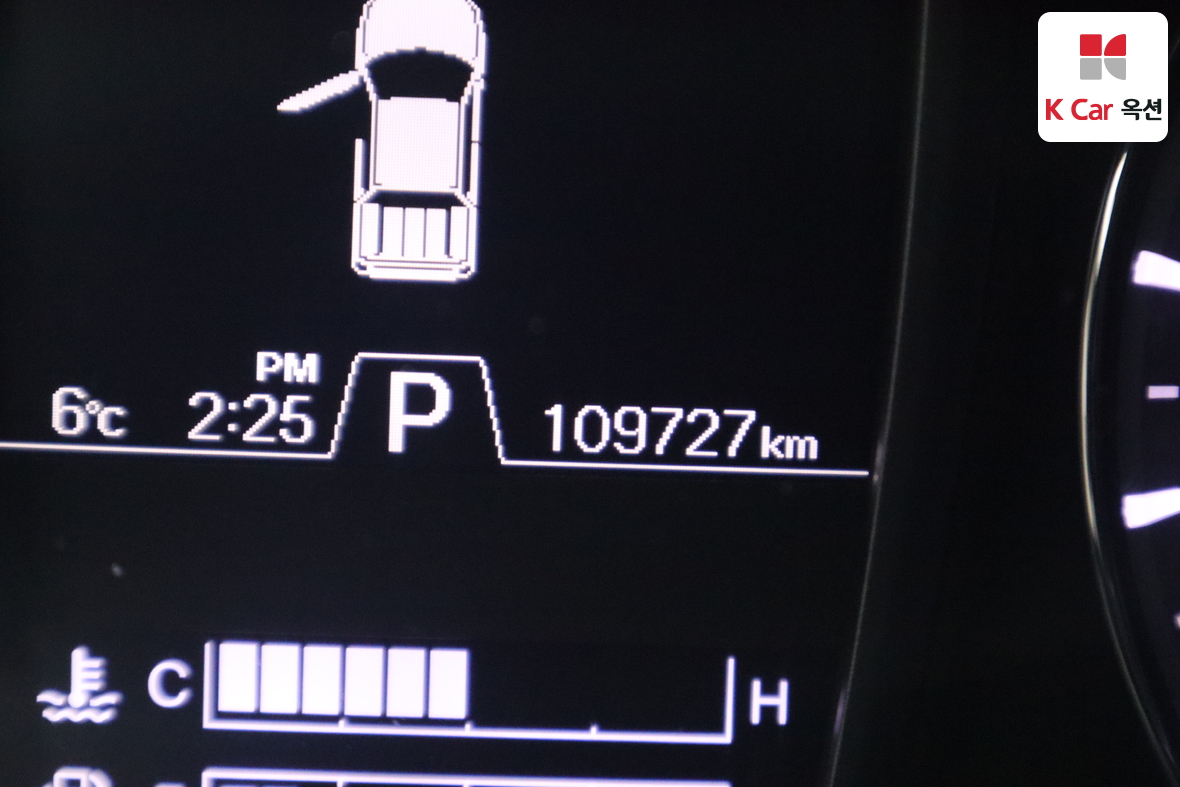 KG Mobility Rexton Sports Khan 2020 - Image 4