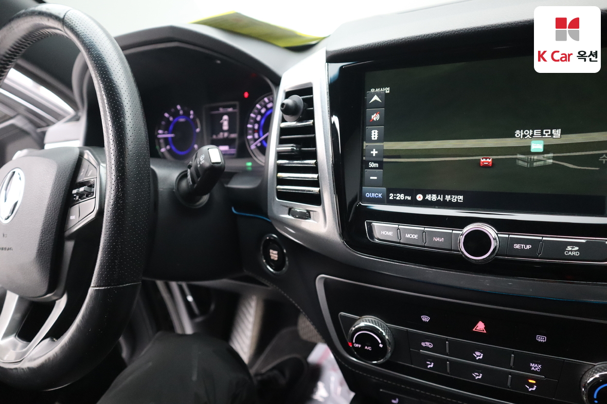 KG Mobility Rexton Sports Khan 2020 - Image 11