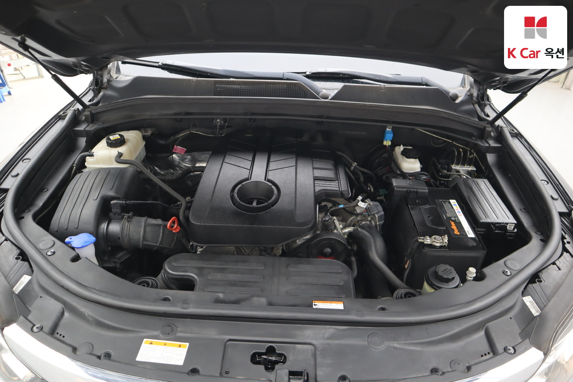 KG Mobility Rexton Sports Khan 2020 - Image 30