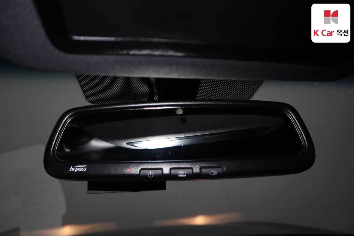 KG Mobility Rexton Sports Khan 2020 - Image 12