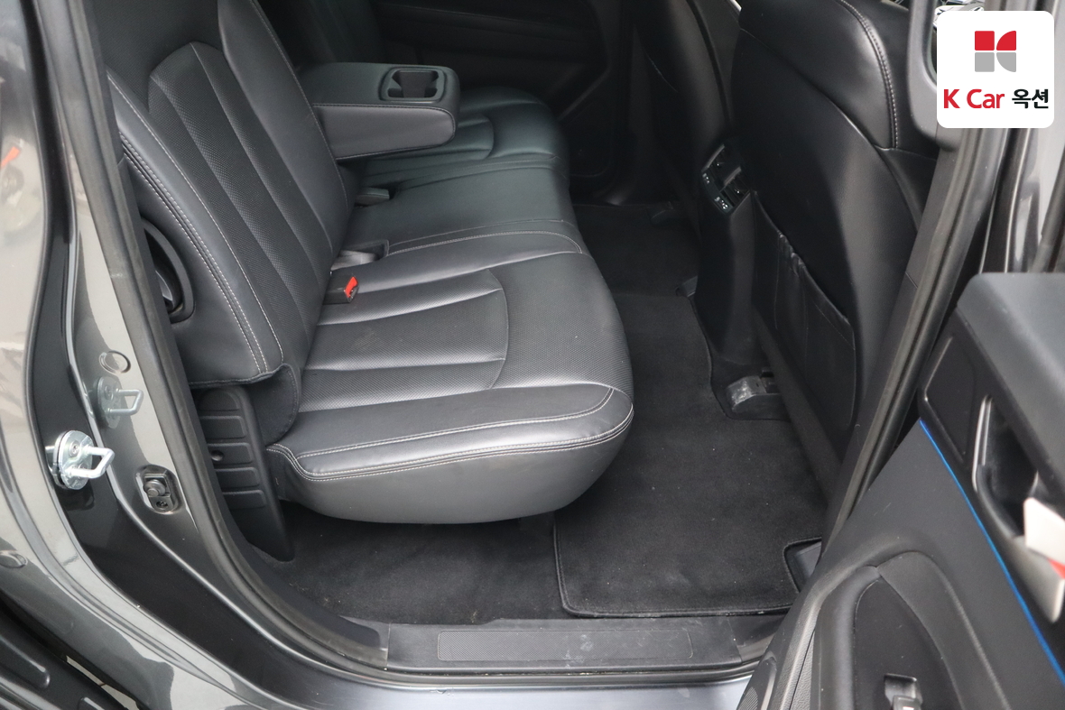 KG Mobility Rexton Sports Khan 2020 - Image 25