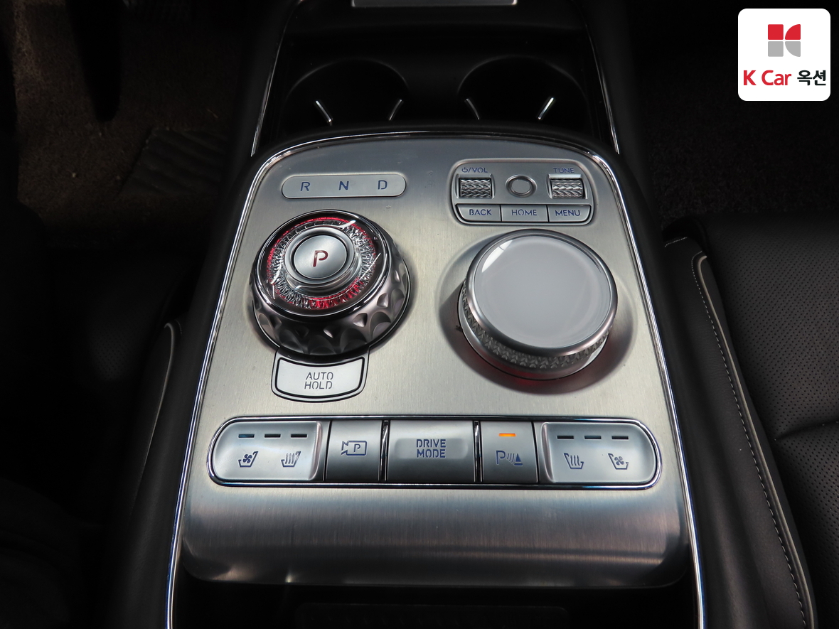 제네시스 G90 - 16