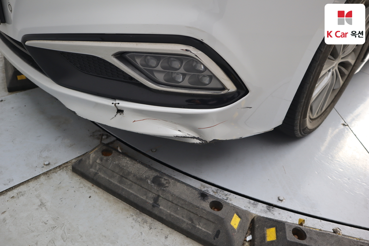 Hyundai AZERA 2015 - Image 37