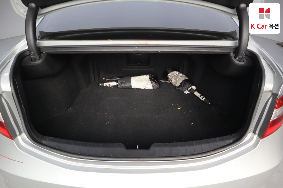 Hyundai AZERA 2015 - Image 23