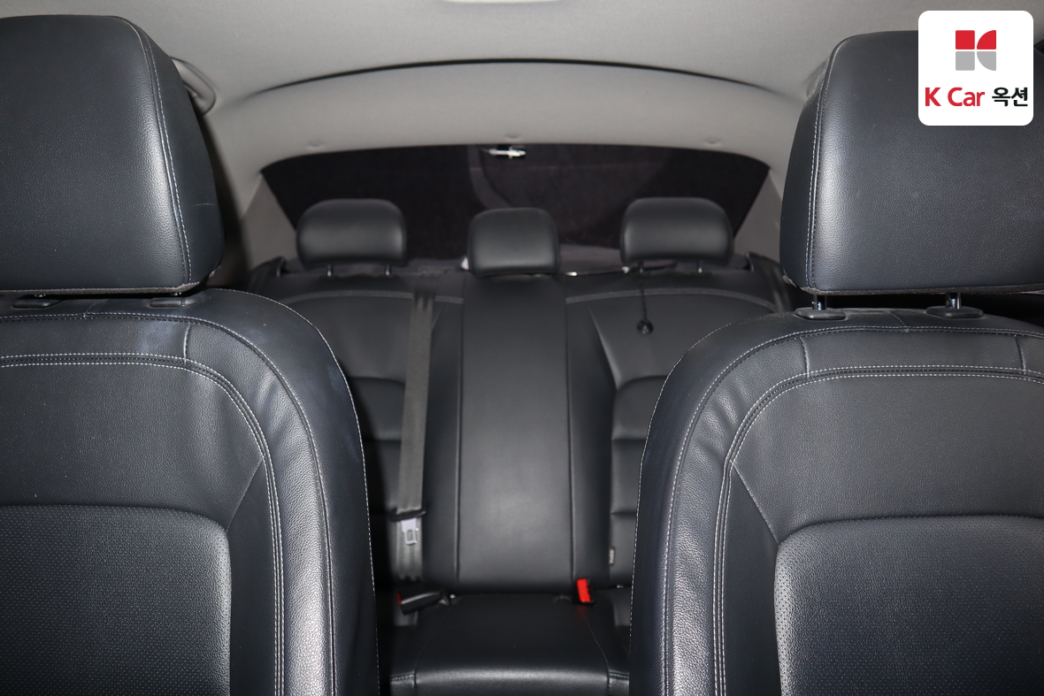 Kia K3 2013 - Image 18