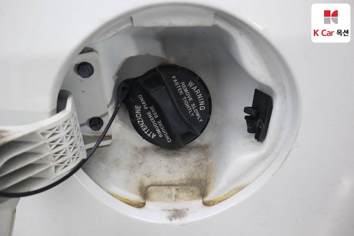 Kia K3 2013 - Image 25