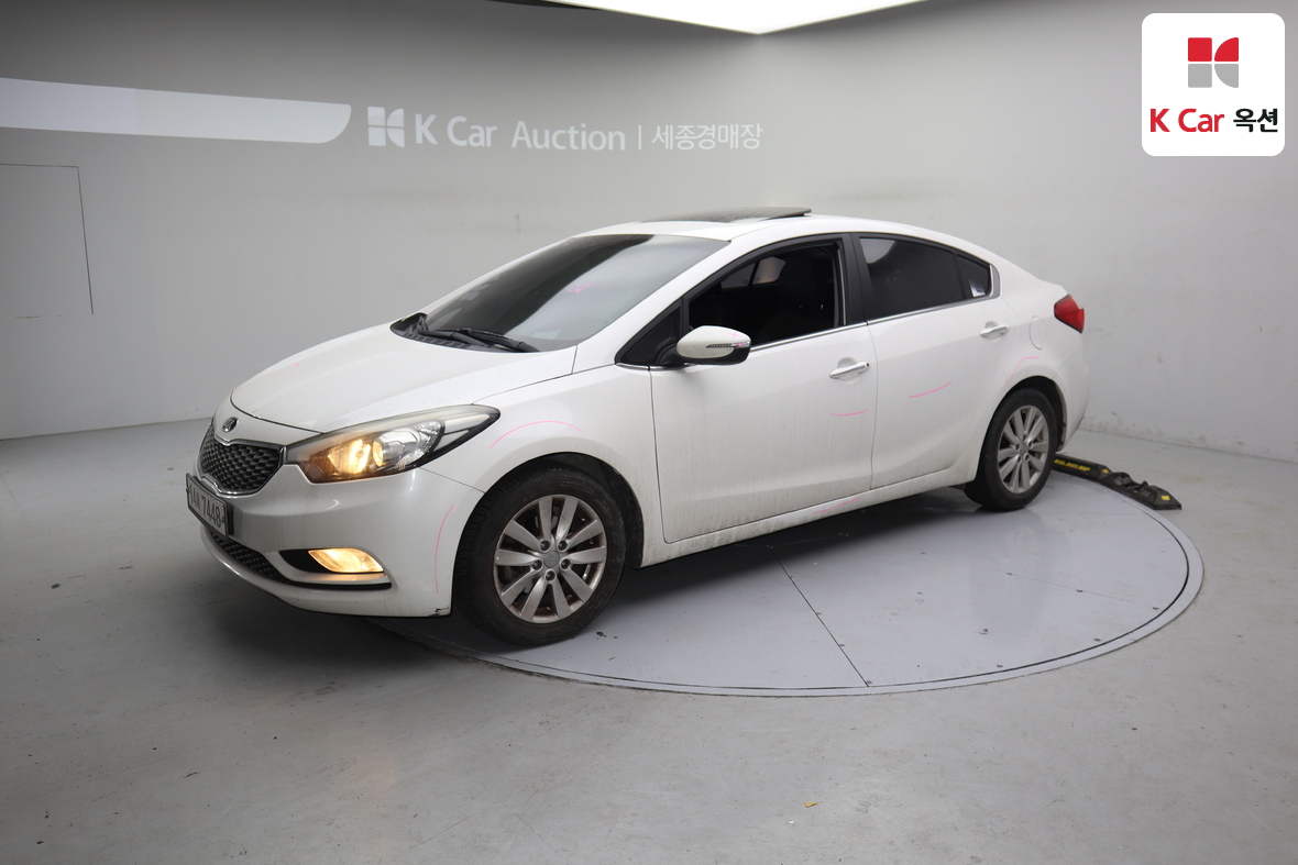 Kia K3 2013 - Image 1
