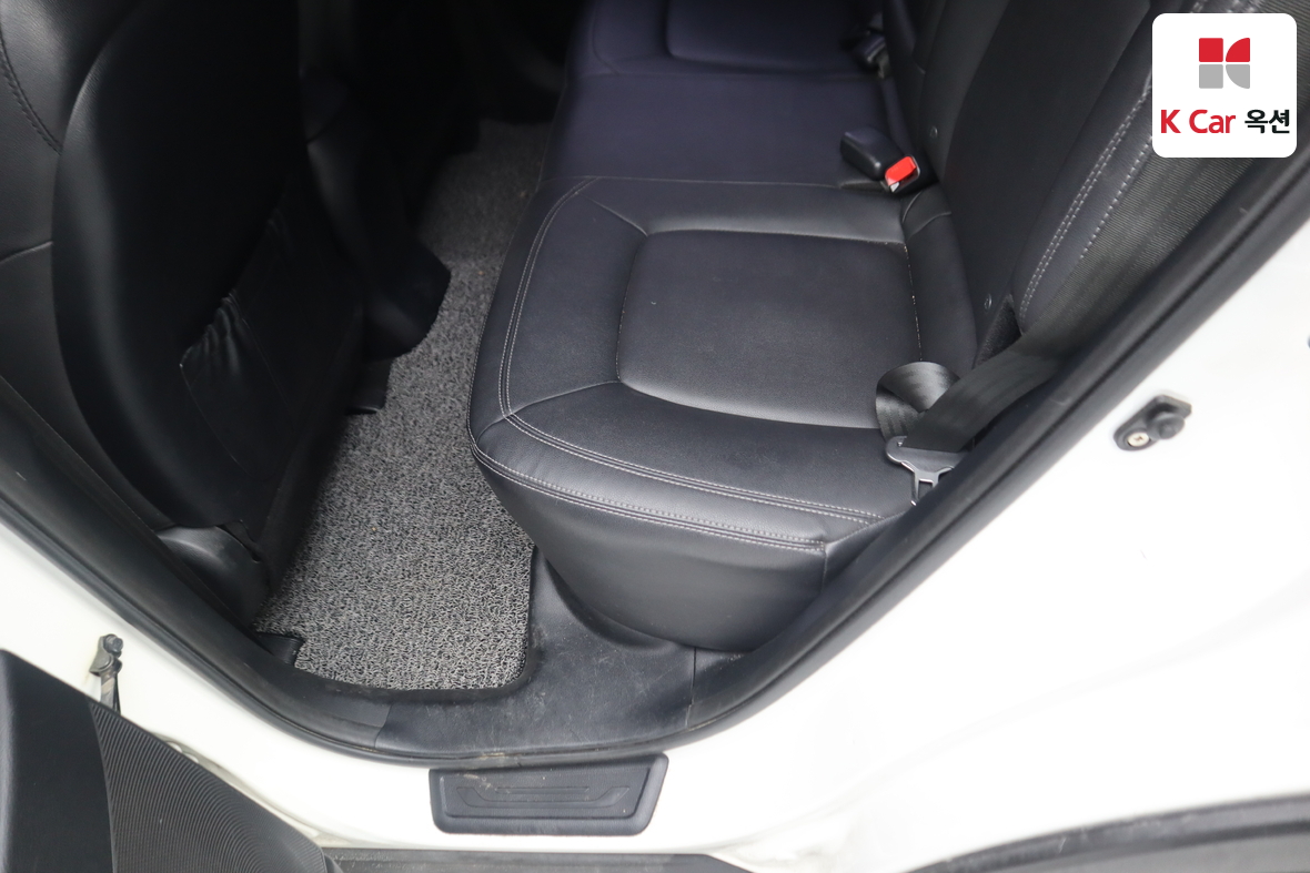 كيا سبورتاج 2012 - صورة 22