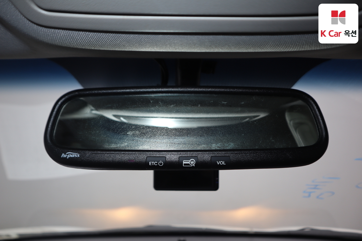 كيا سبورتاج 2012 - صورة 12