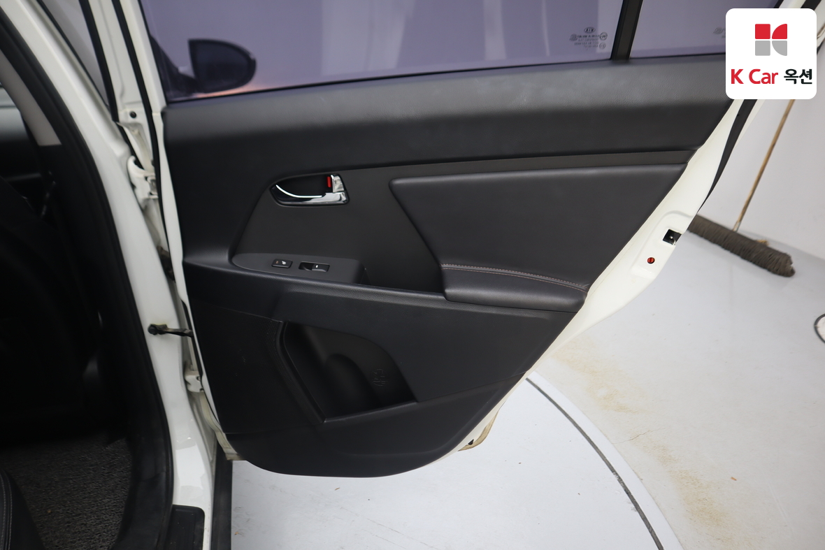 كيا سبورتاج 2012 - صورة 26